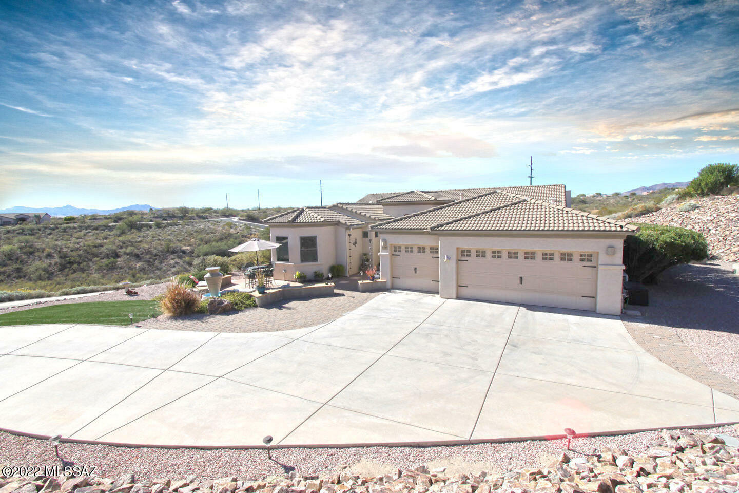 Property Photo:  2444 W Calle Casas Lindas  AZ 85622 