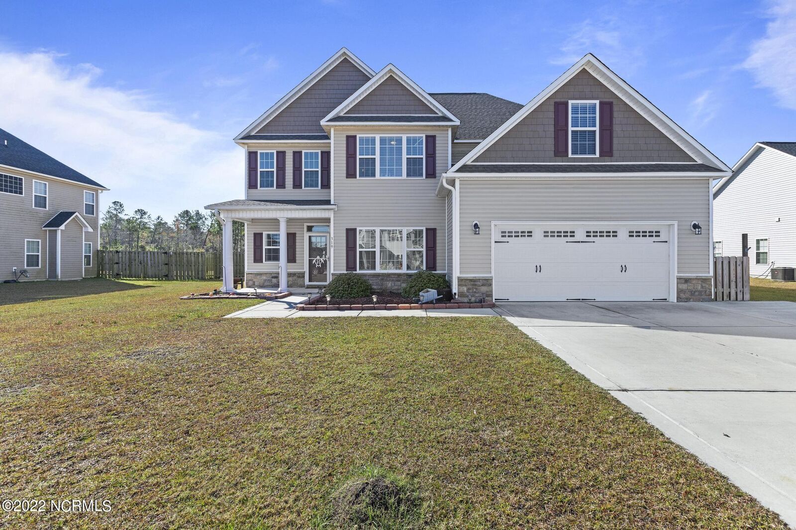 Property Photo:  319 March Sea Lane  NC 28546 