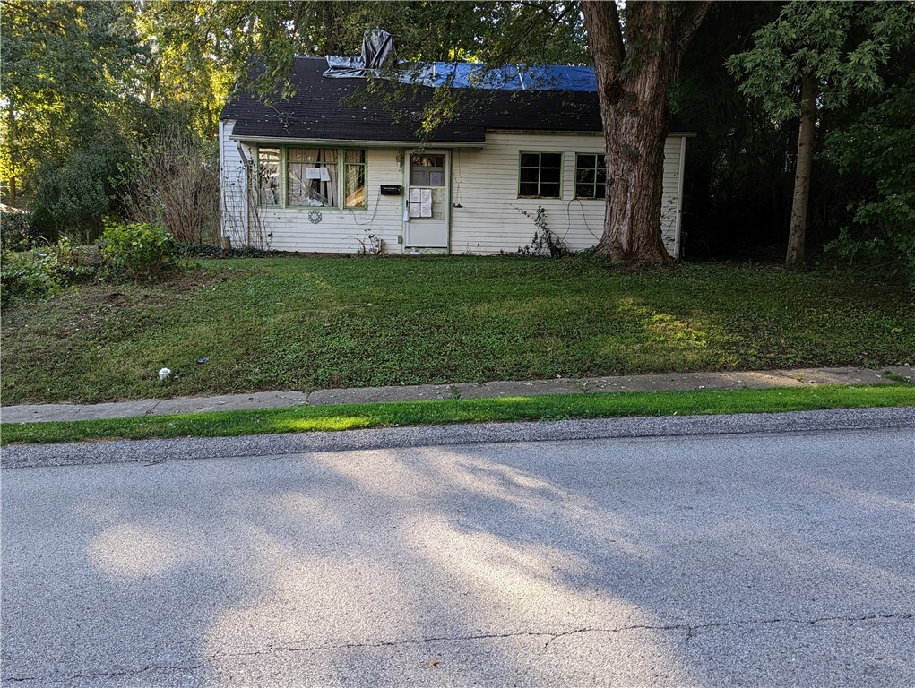 Property Photo:  110 Neville Rd  PA 15009 