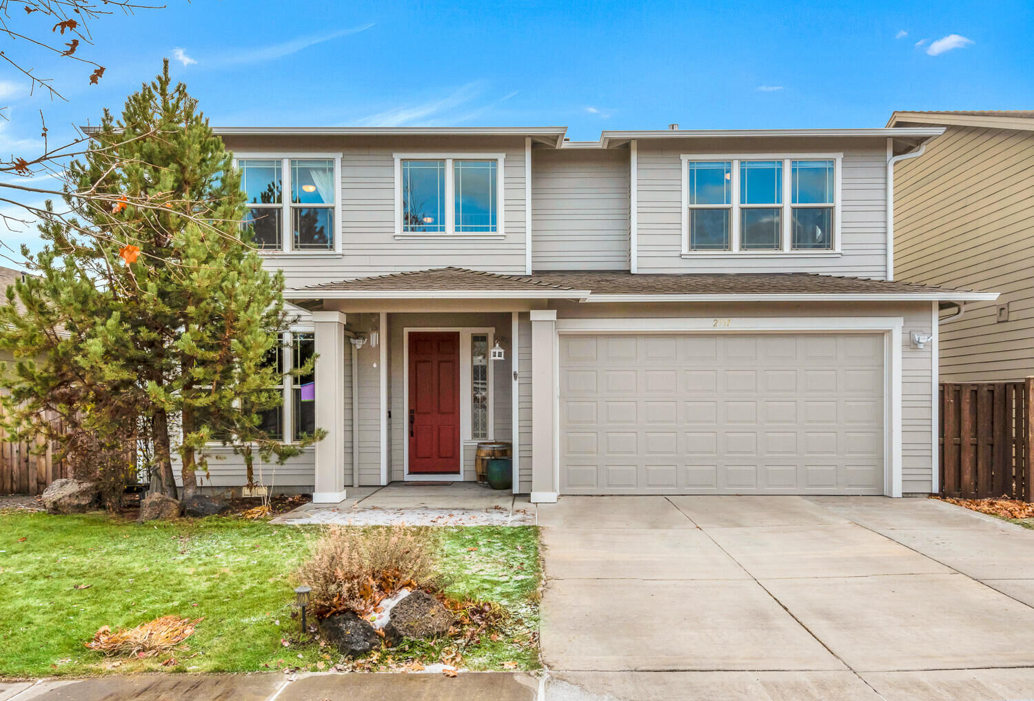 Property Photo:  2991 NE Red Oak Drive  OR 97701 