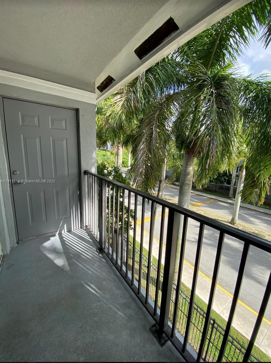 Property Photo: 15480 SW 284th St 2303 FL 33033