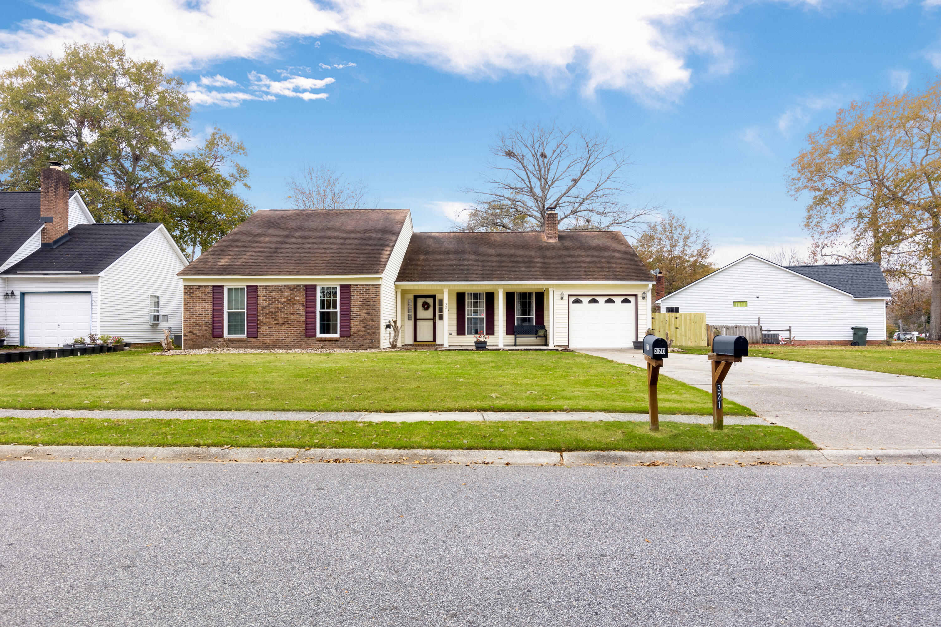 Property Photo: 321 Indigo Road SC 29445