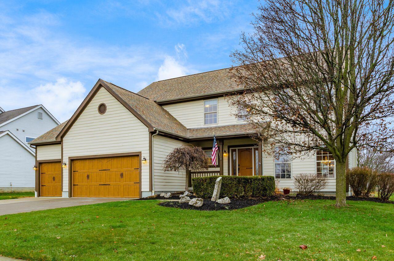 Property Photo: 4047 E Bay Circle OH 43035