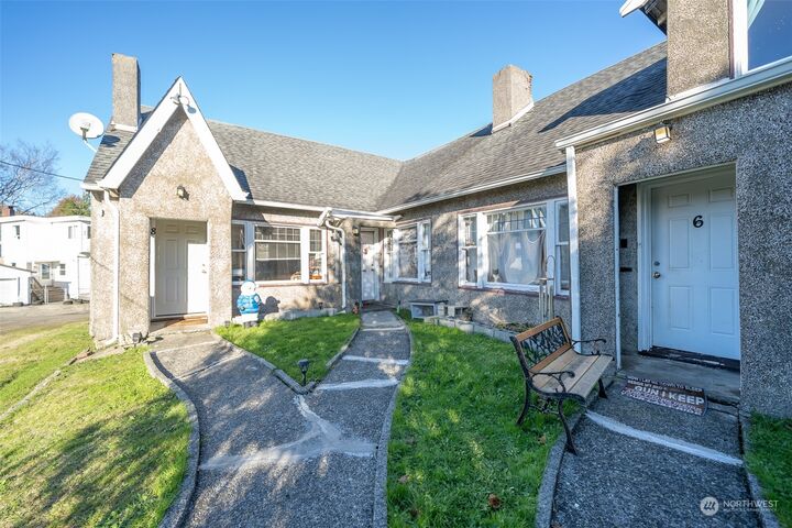 Property Photo: 314 W 5th Street WA 98520