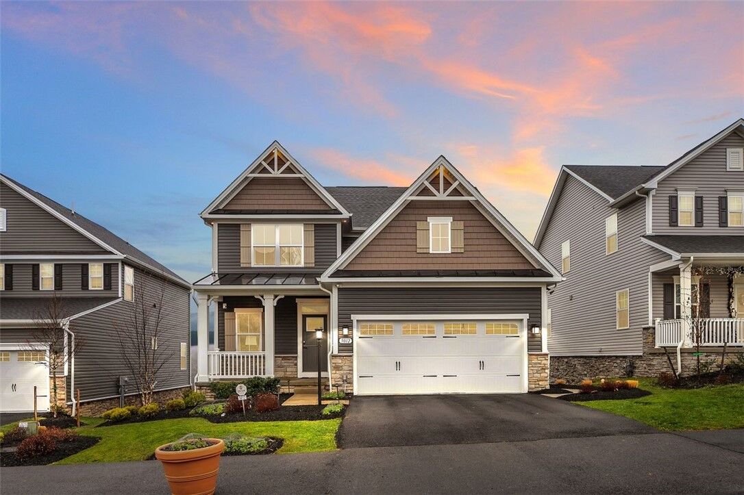 Property Photo:  5012 Summit Dr  PA 15129 