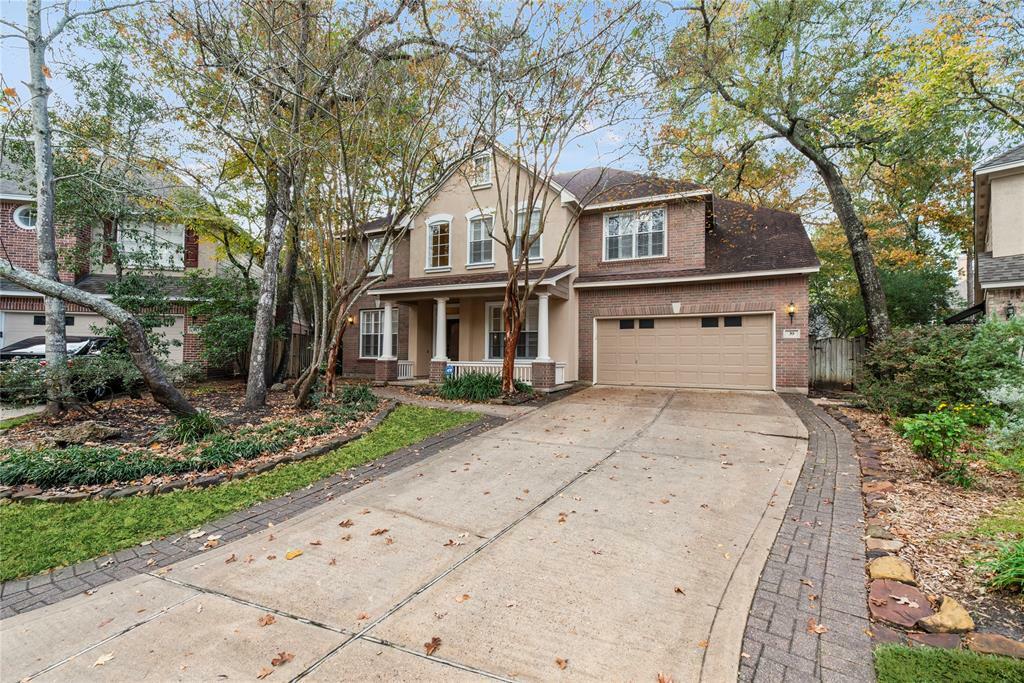 Property Photo: 39 Redland Place TX 77382