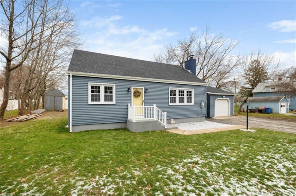 Property Photo: 32 Dock Road CT 06382