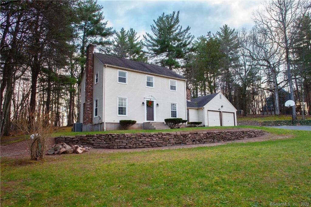 Property Photo:  19 Concord Drive  CT 06026 