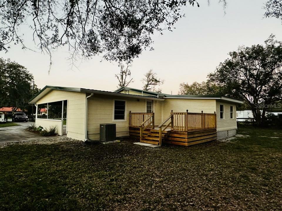 Property Photo:  210 Wilder Road  FL 33809 