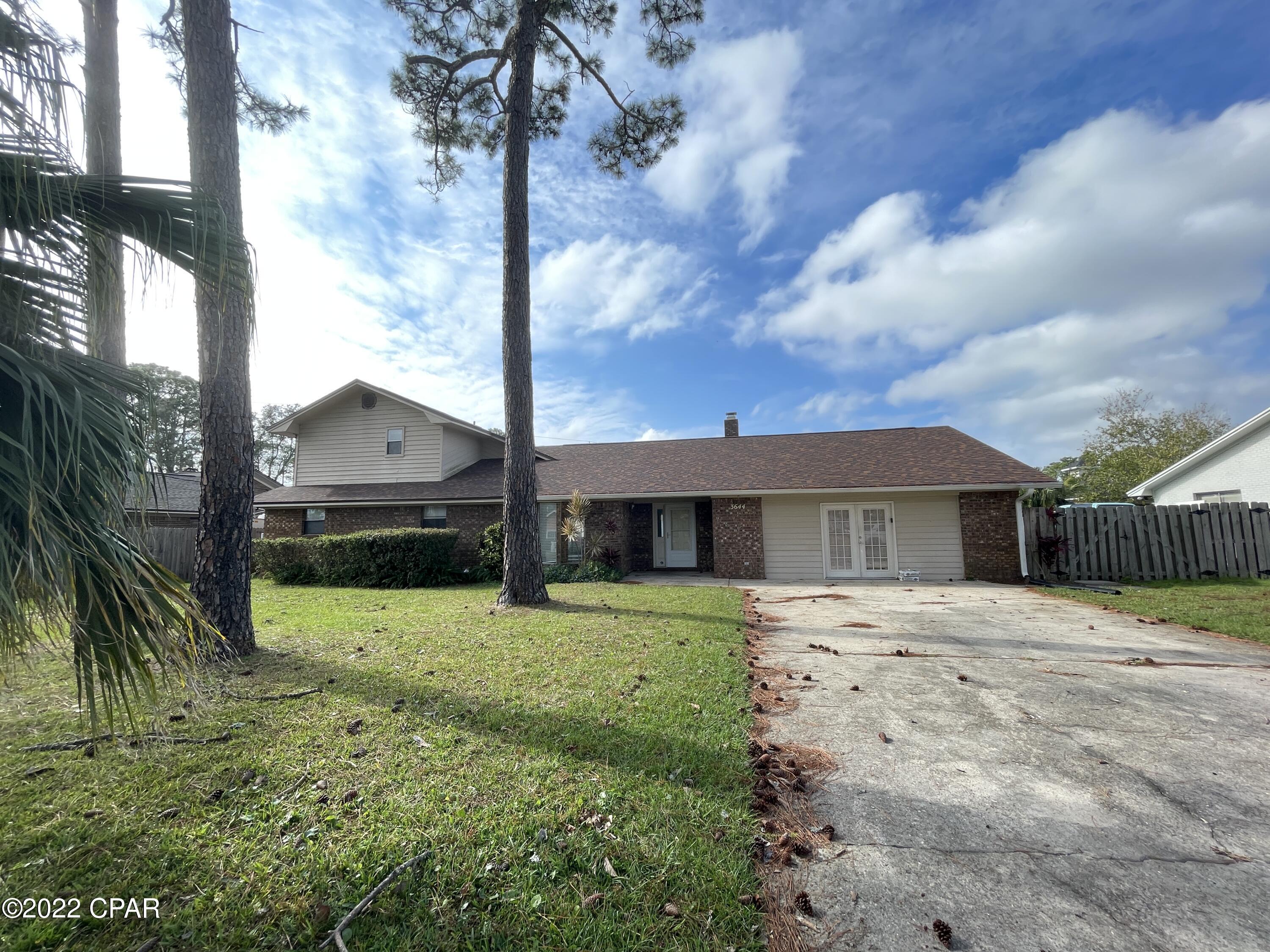 Property Photo: 3644 Courtney Drive FL 32408