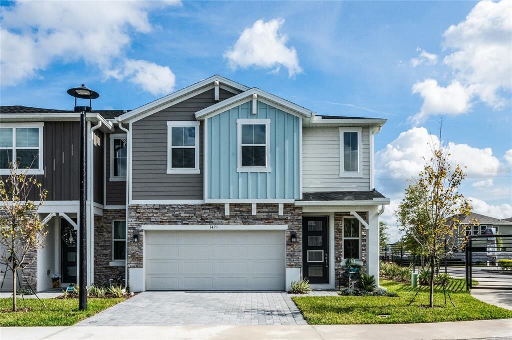 Property Photo: 1379 Captiva Cove FL 32771