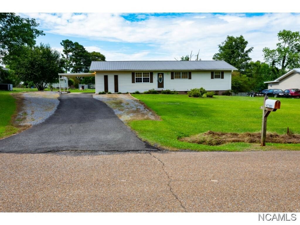 Property Photo: 147 Meadow Dr AL 35083 - HOLLY PO