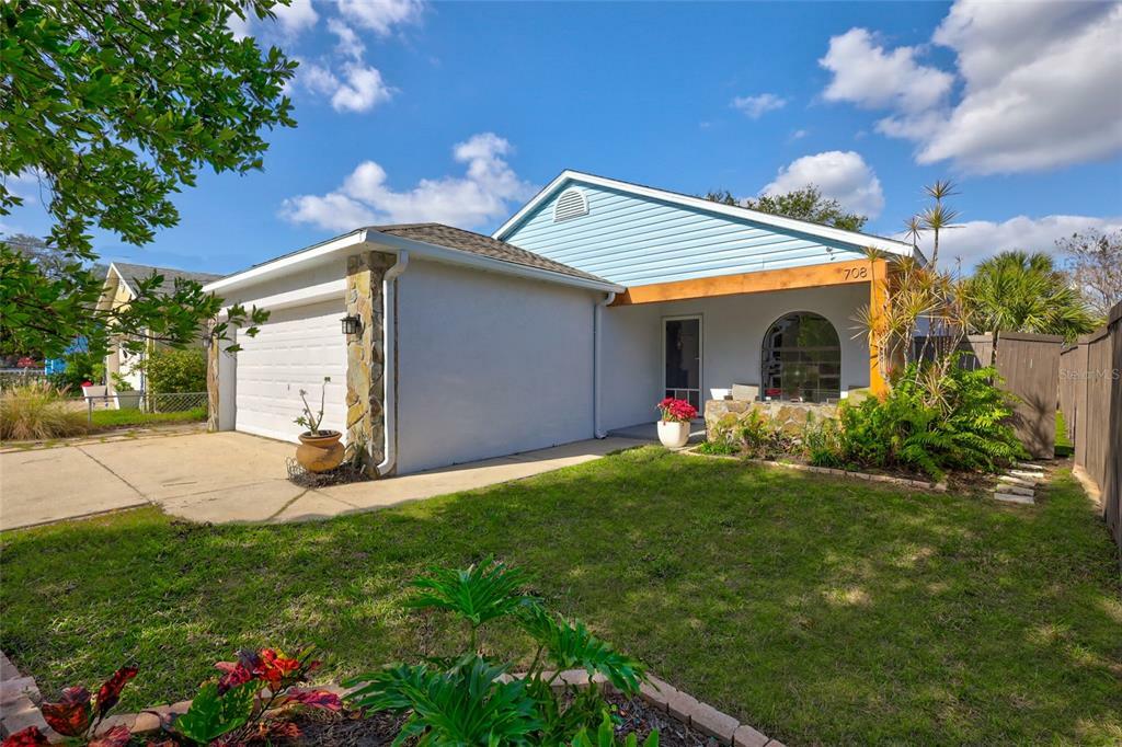 Property Photo:  708 Nicholson Street  FL 33755 