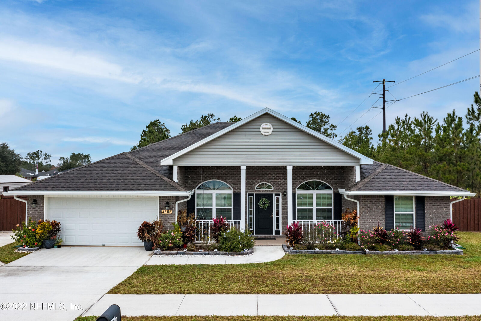 Property Photo: 4506 Ranch Pines Way FL 32068
