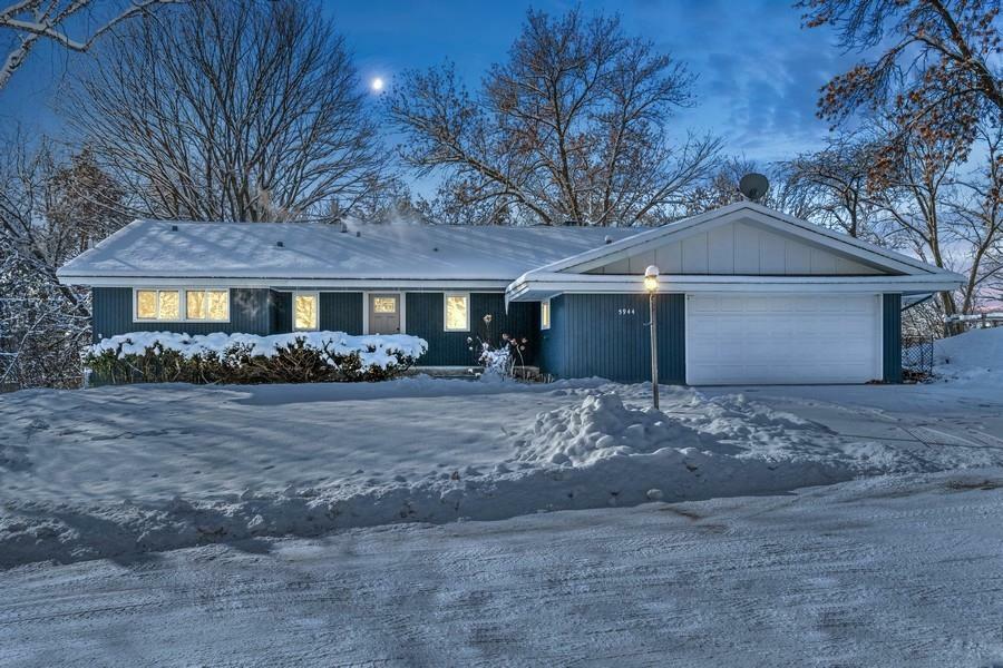 Property Photo:  5944 Woodland Circle  MN 55345 