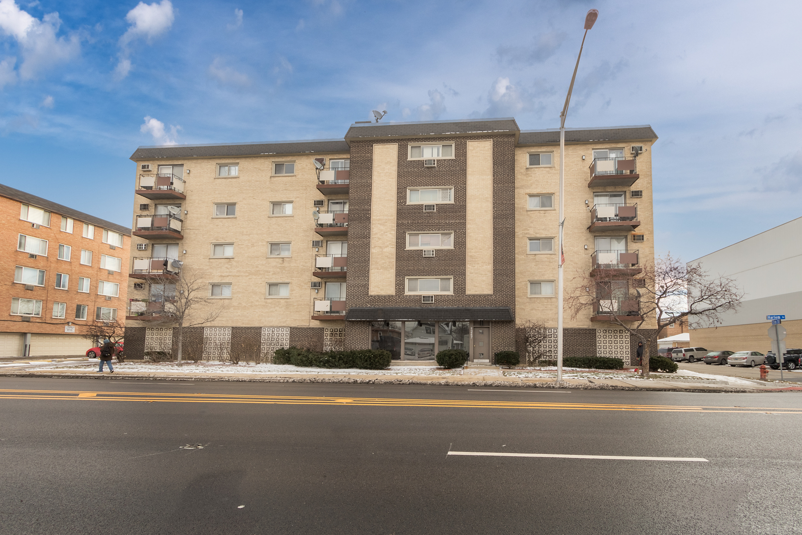 Property Photo: 1247 S Harlem Avenue 201 IL 60402