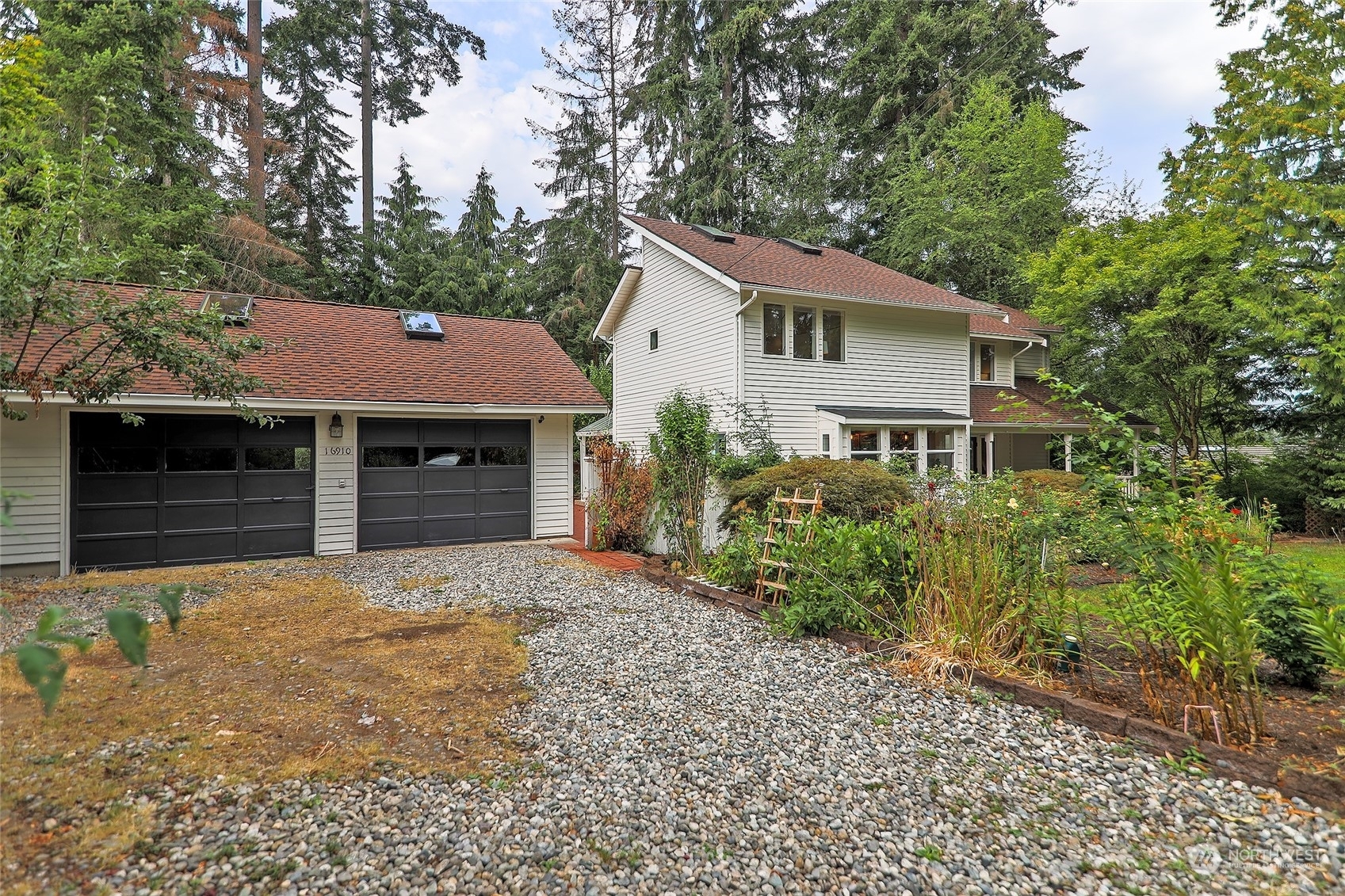 Property Photo:  16910 3rd Avenue SE  WA 98012 