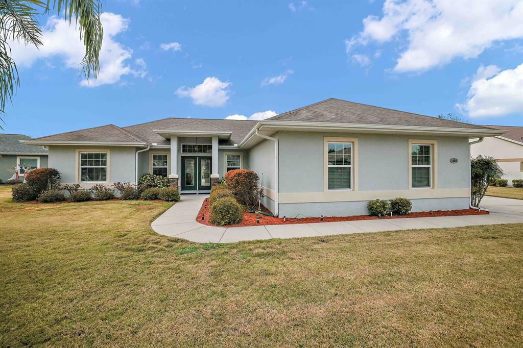 Property Photo:  1408 Meadow View Way  FL 32159 