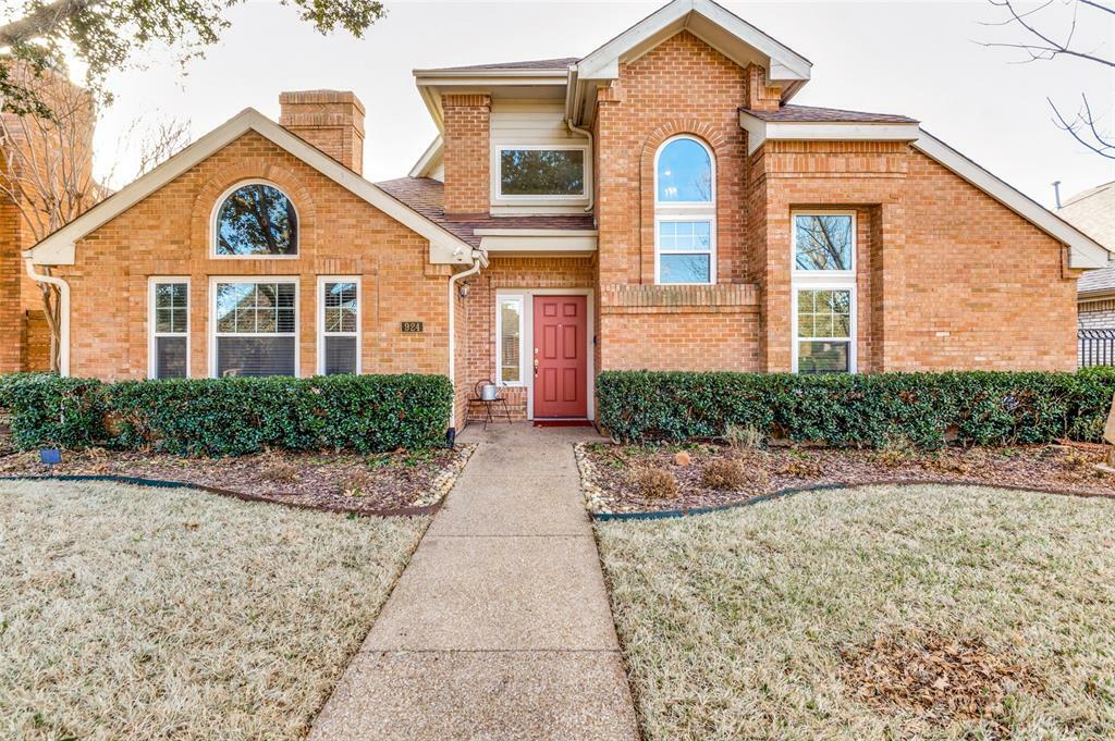 Property Photo: 924 McCoy Drive TX 75062