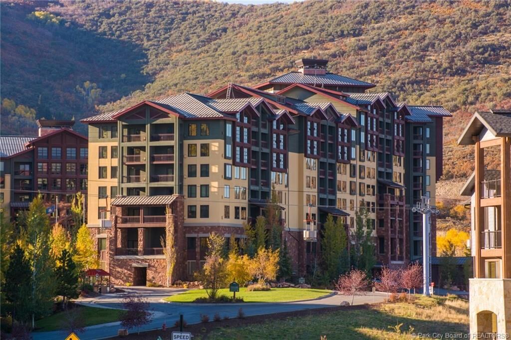 Property Photo: 3855 N Grand Summit Drive 142 Q4 UT 84098