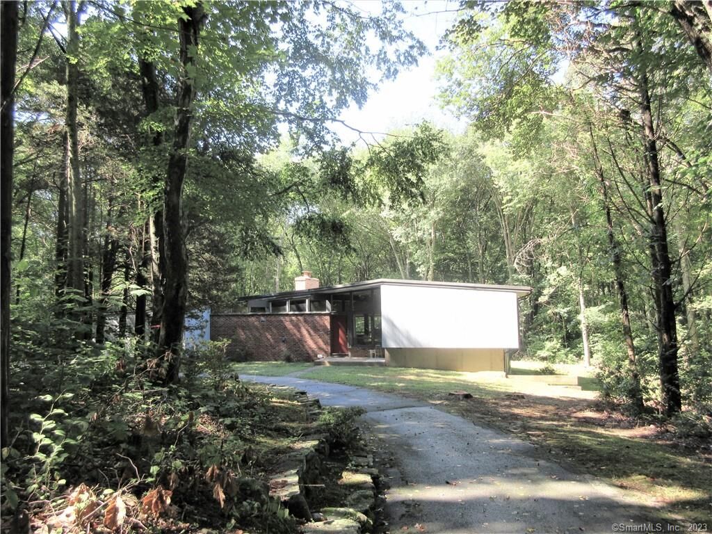 Property Photo:  99 Lovers Lane  CT 06333 