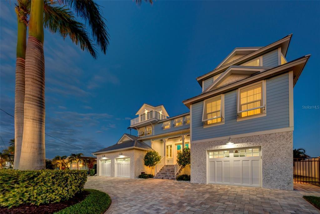 Property Photo: 2701 Bayshore Drive FL 33786