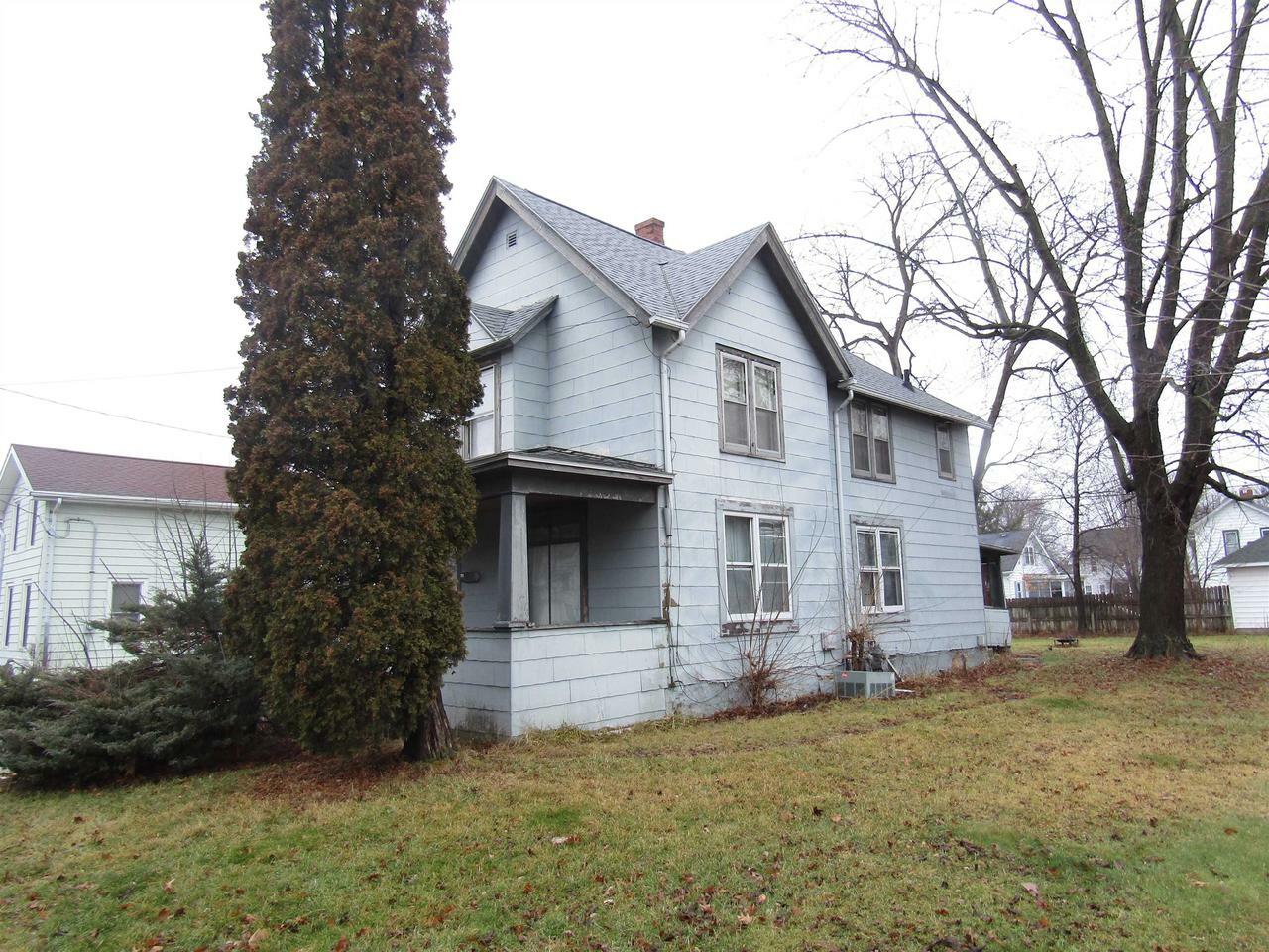 Property Photo:  308 North Palm St  WI 53548 