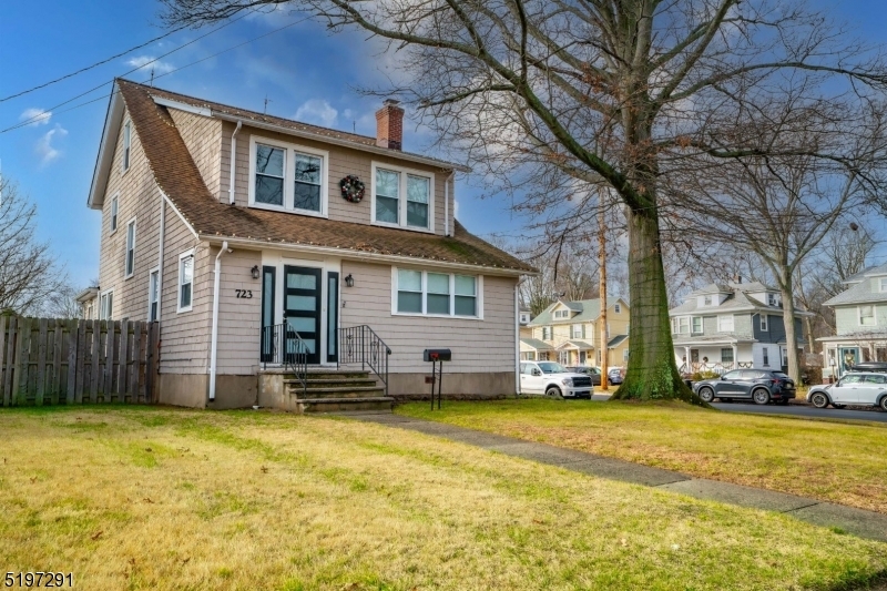 Property Photo:  723 N Washington Ave  NJ 08812 