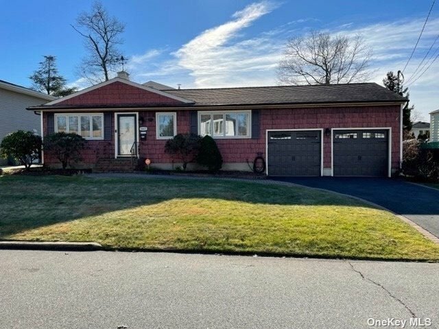 460 Chelsea Avenue  West Babylon NY 11704 photo