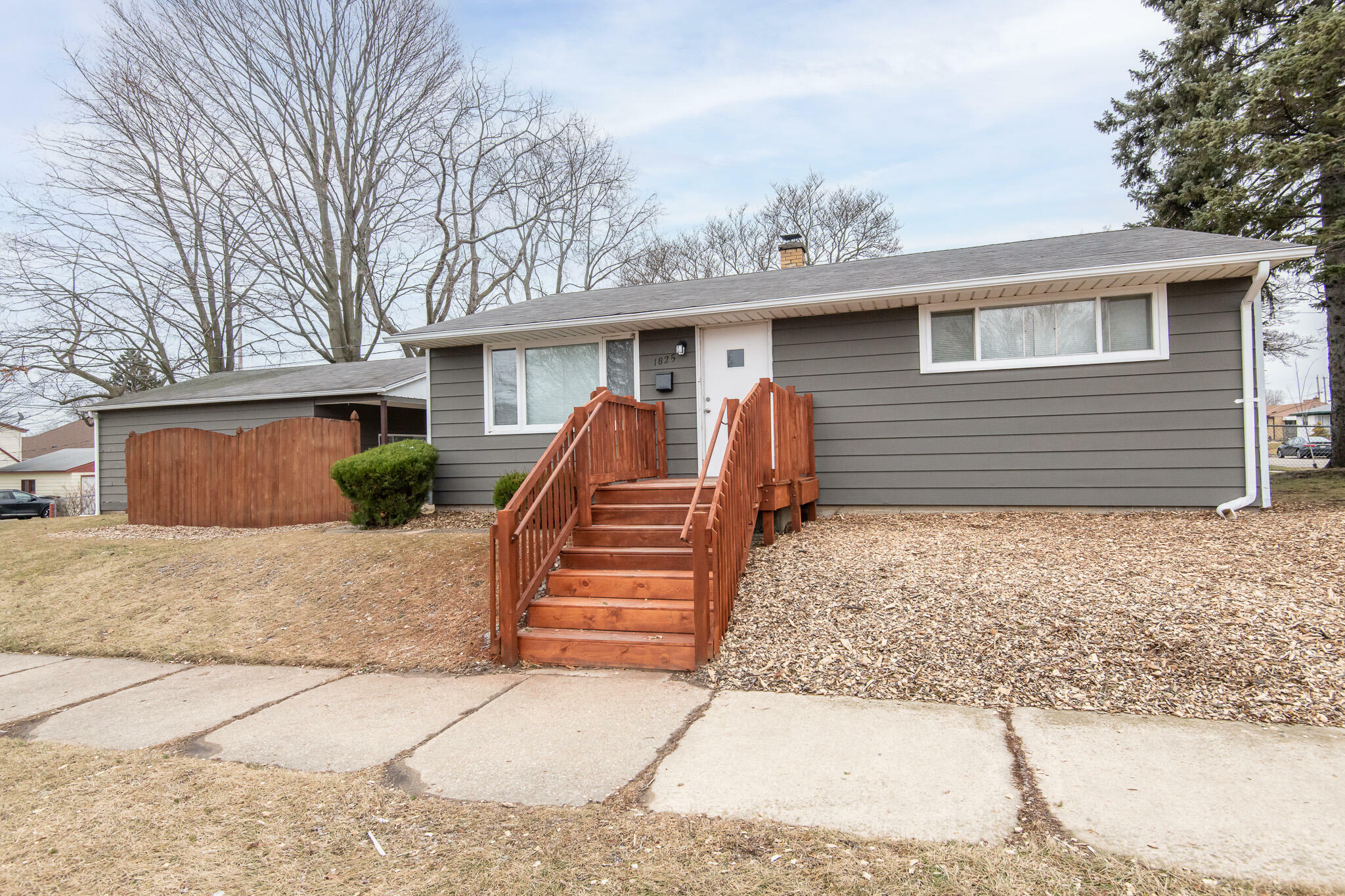 Property Photo: 1825 English St WI 53404
