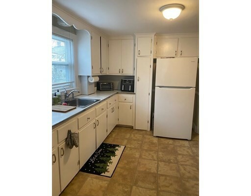 Property Photo: 27 Arlington Rd 27 MA 02451