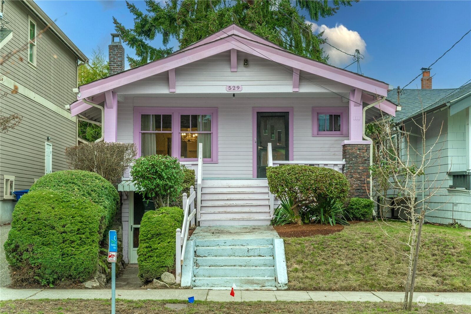 Property Photo: 529 27th Avenue WA 98122