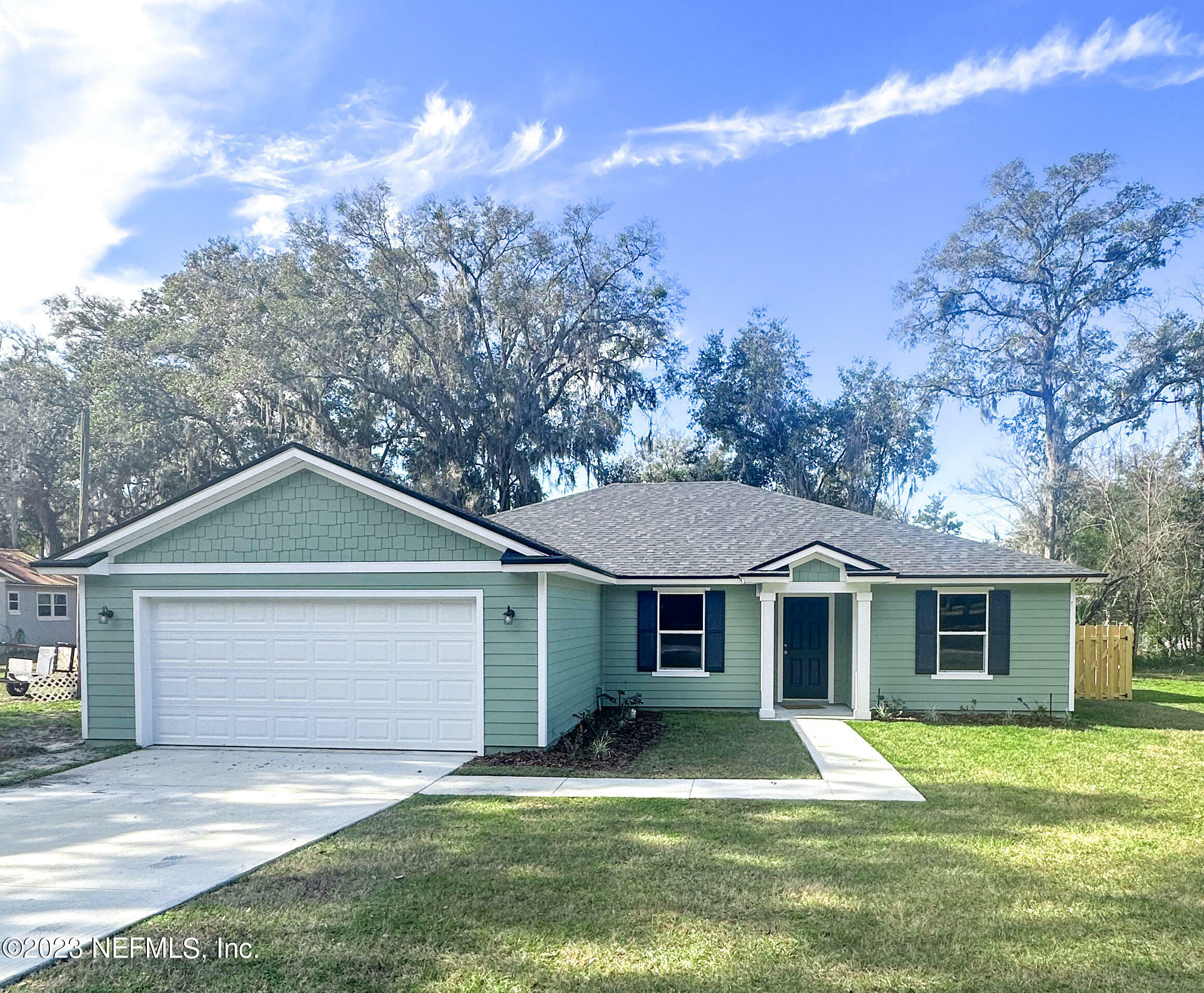 Property Photo:  1418 Cleveland Avenue  FL 32177 