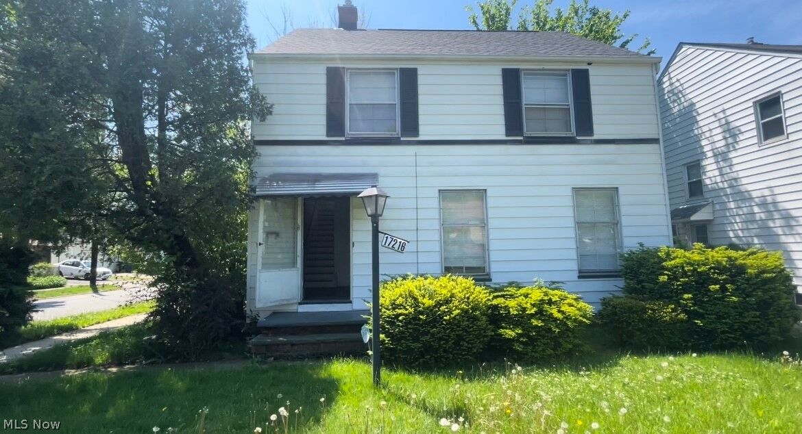 Property Photo:  17216 Glendale Avenue  OH 44128 