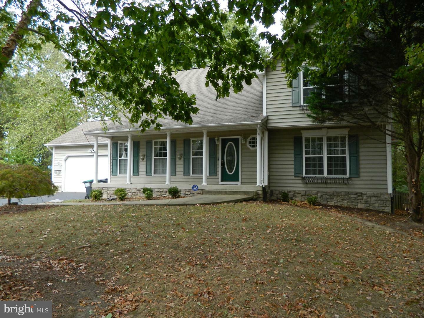 Property Photo:  3906 Lancaster Ring Road  VA 22408 