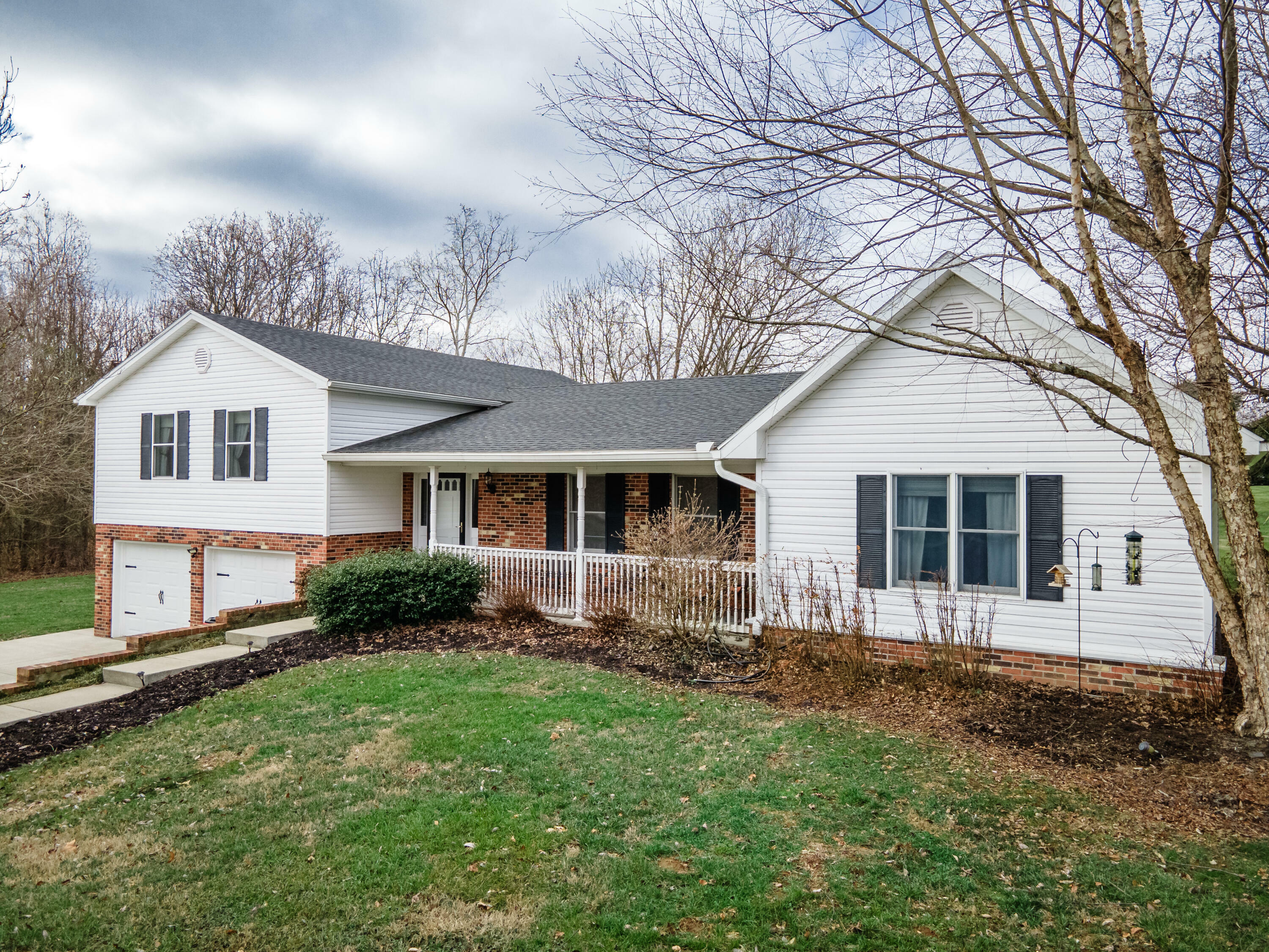 Property Photo:  877 Evergreen Road  KY 40601 