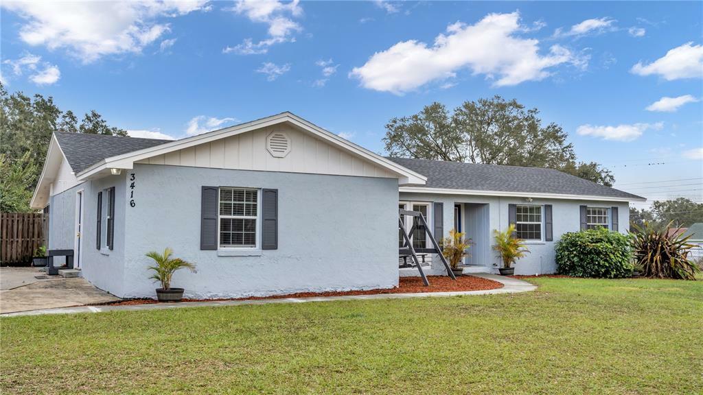 Property Photo:  3416 Groveview Drive  FL 33810 