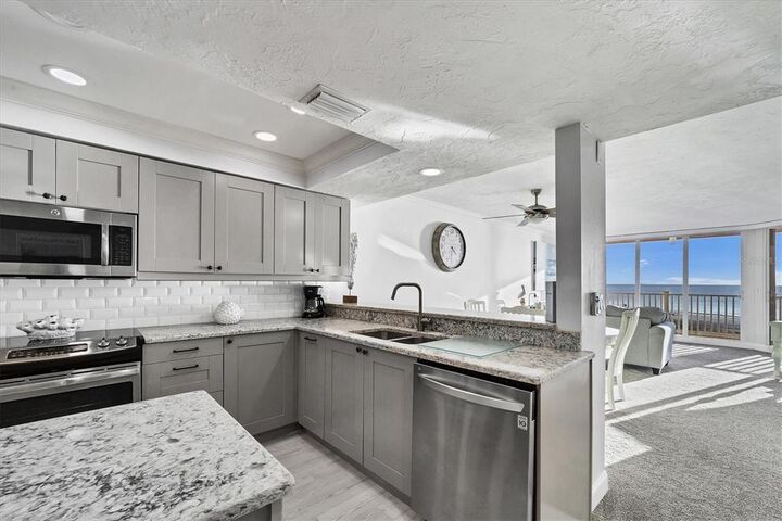 Property Photo:  2600 Gulf Drive N 44  FL 34217 