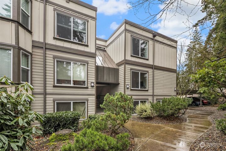 Property Photo:  17440 NE 38th Street A-104  WA 98052 