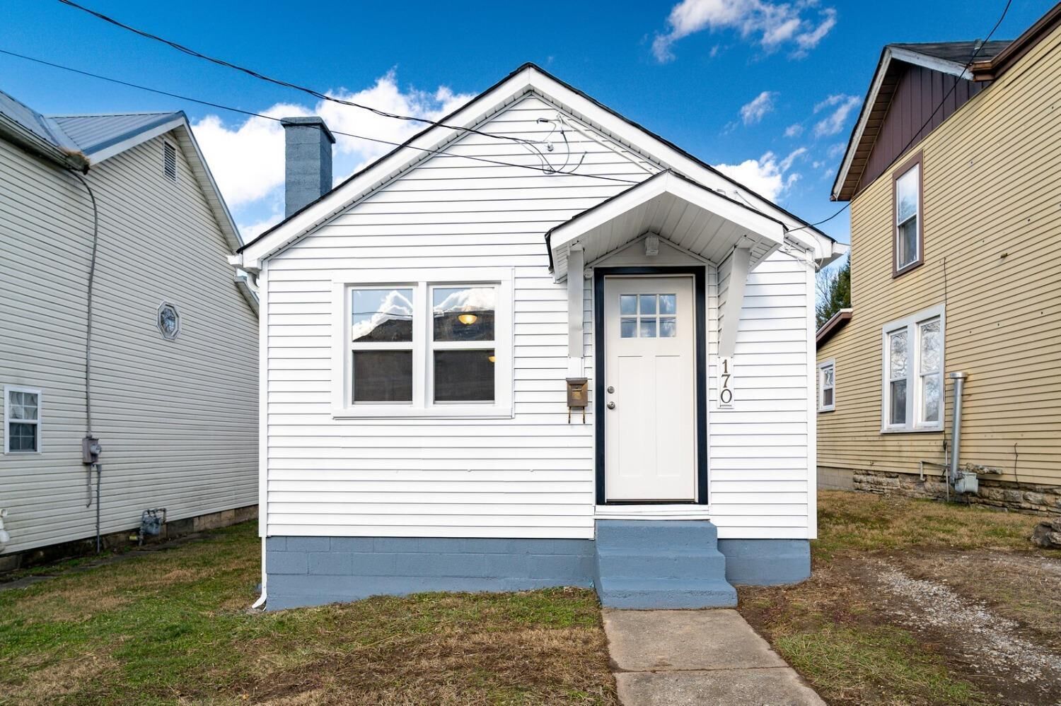 Property Photo:  170 E Forest Ave  OH 45065