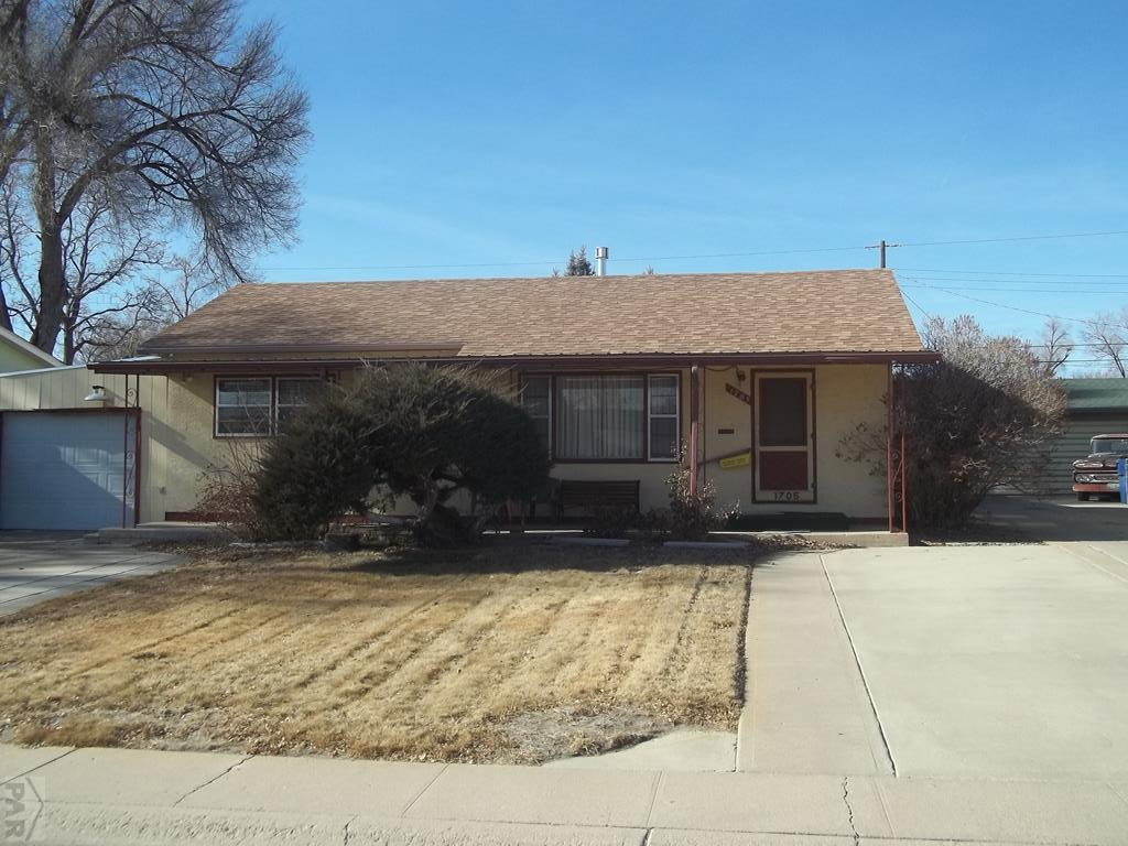 Property Photo:  1705 Englewood Dr  CO 81005 