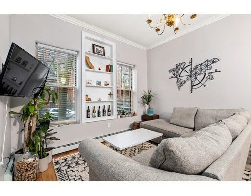 Property Photo: 205 W Springfield St 1 MA 02118