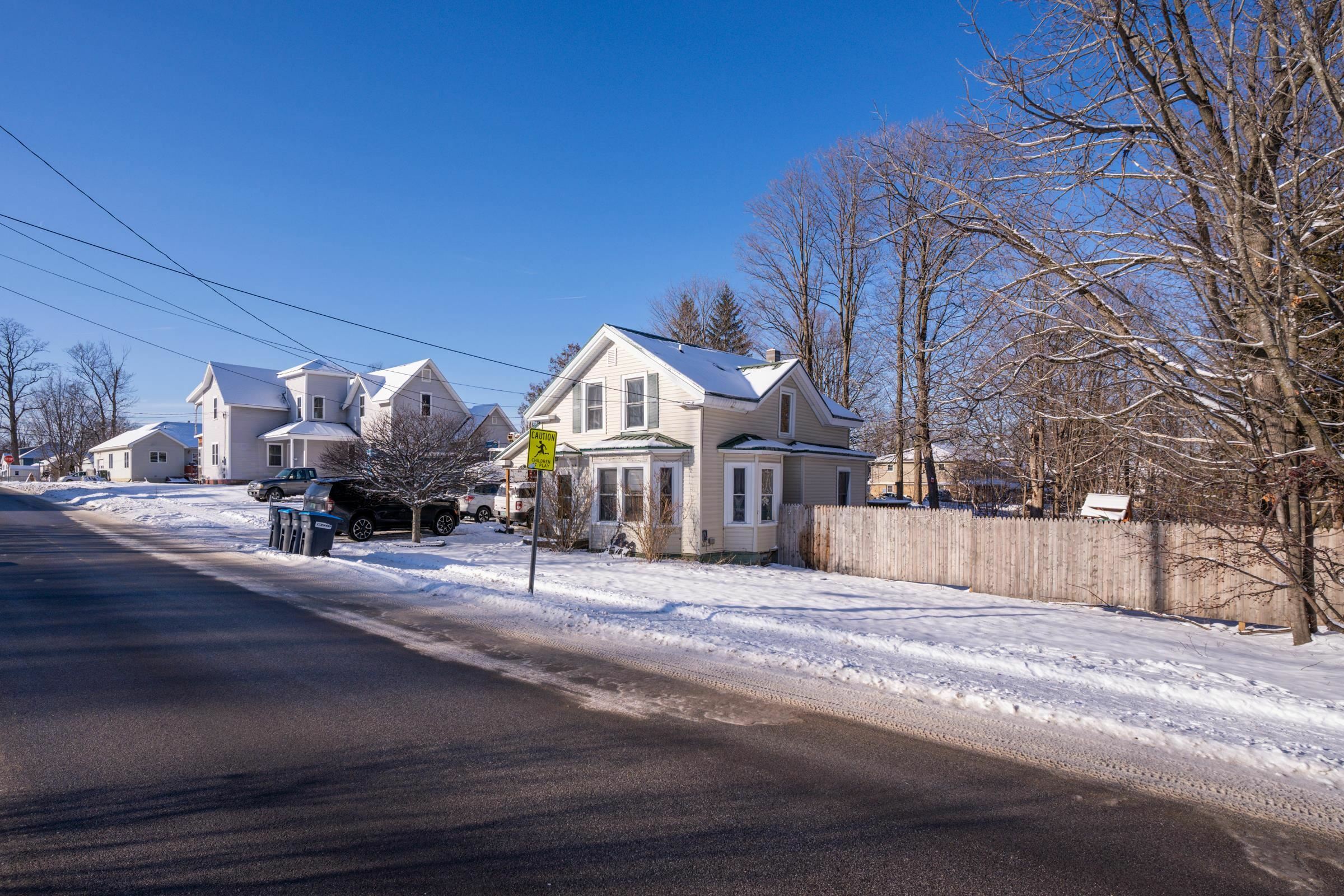 Property Photo:  38 Barlow Street  VT 05478 