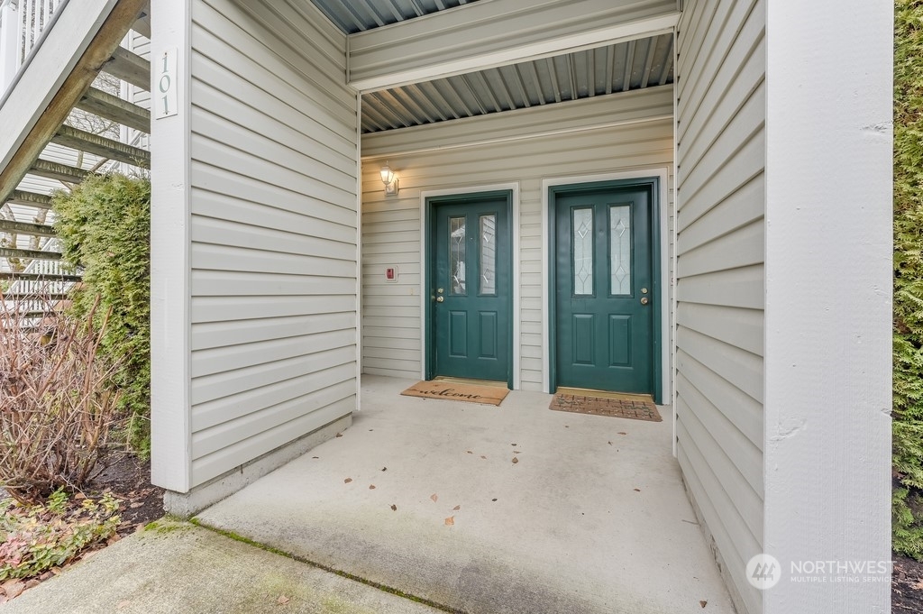 Property Photo: 31900 104th Avenue SE D101 WA 98092