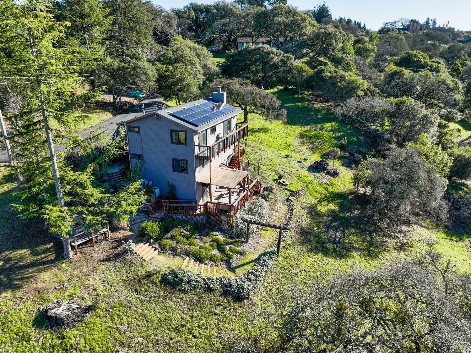 Property Photo: 4733 Hidden Oaks Road CA 95404