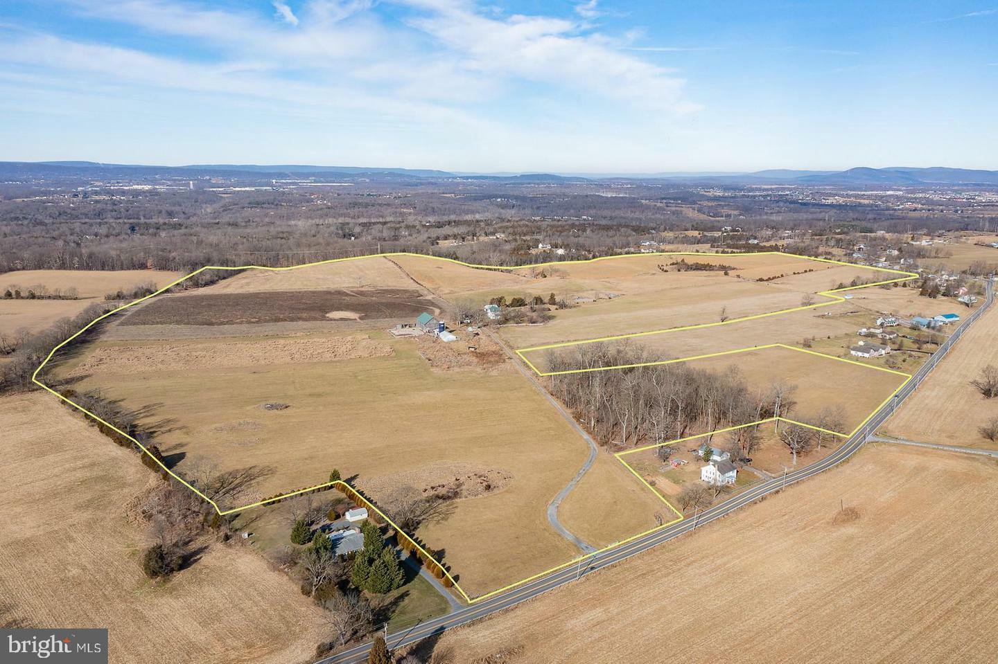 2407 Greensburg Road  Martinsburg WV 25404 photo