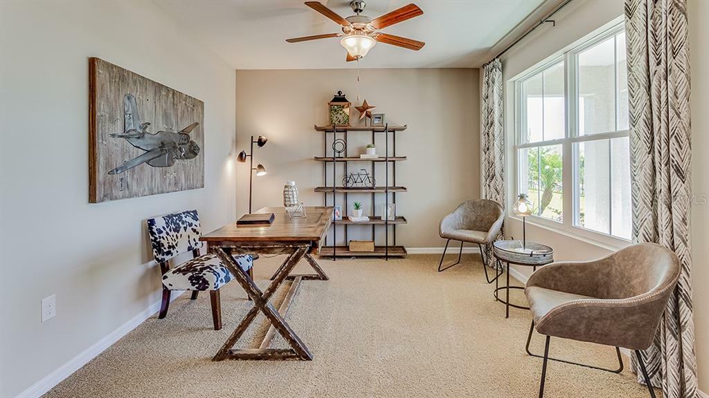 Property Photo: 1239 Orchardgrass Circle FL 34219