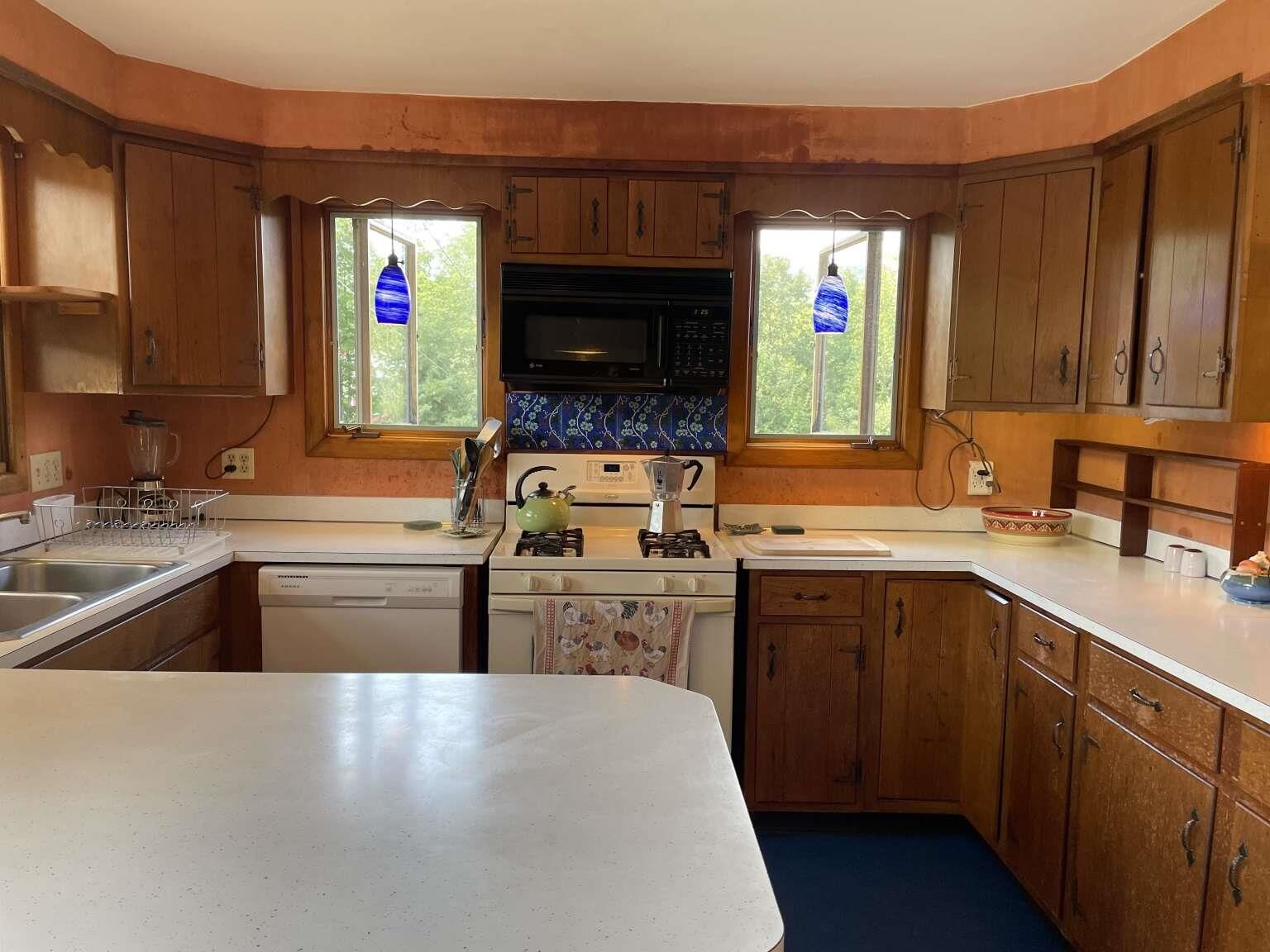 Property Photo:  356 West Hill Road  VT 05682 