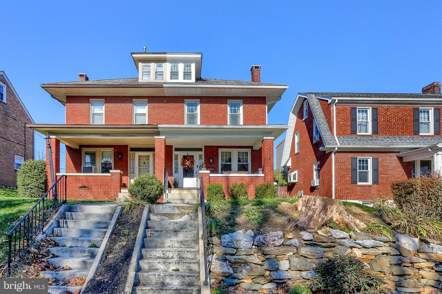 Property Photo:  433 W Springettsbury Avenue  PA 17403 