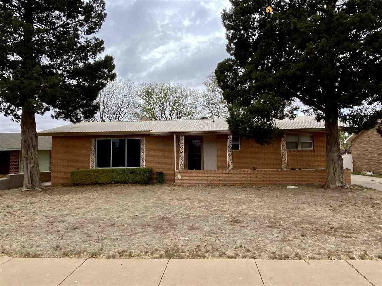 Property Photo: 3012 Axtell NM 88101